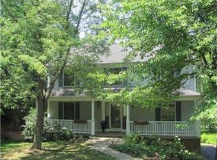 137 Broadbent Rd, Sewickley, PA 15143