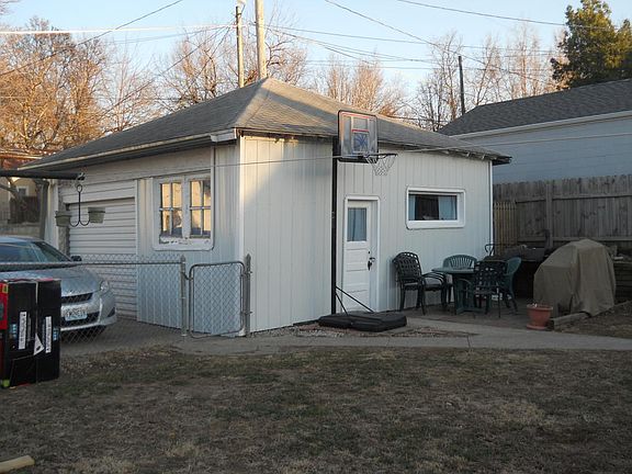 3rd image of 711 N 23rd St