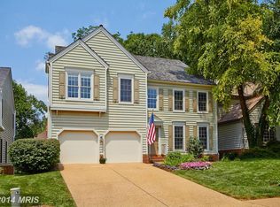 9722 Hidden Valley Rd, Vienna, VA 22181