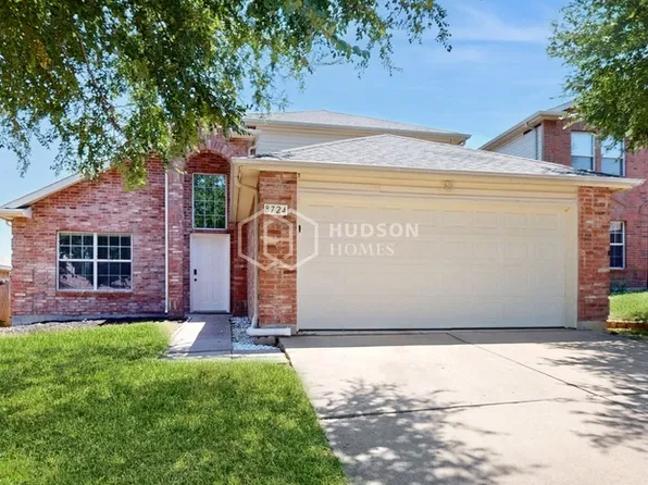 8724 Gaines Dr, Fort Worth, TX 76244