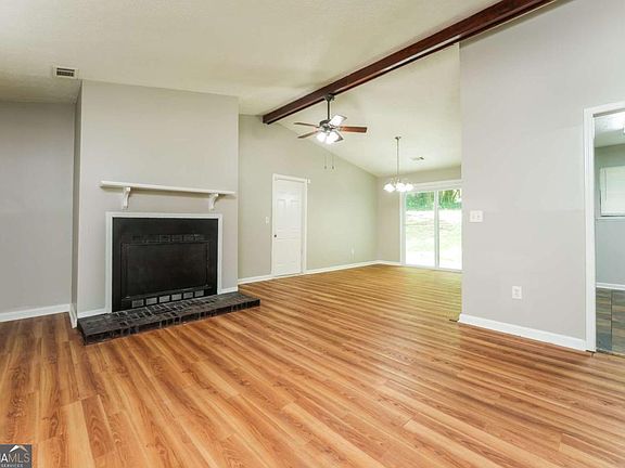 2nd image of 1820 Northwick Pl