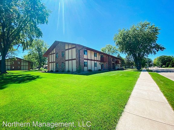 2nd image of 650 E 2nd St #17207335