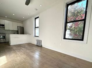 211 Johnson Ave APT 3L, Brooklyn, NY 11206
