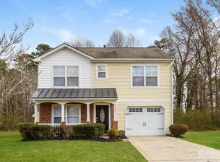 1633 Long Paw Ln, Charlotte, NC 28214