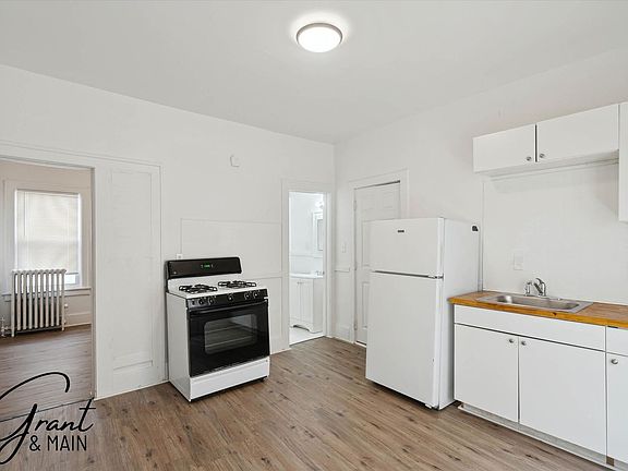 5th image of 4224 Lois St #2B-1BA-569SQFT