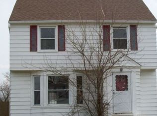 611 E 266th St, Euclid, OH
