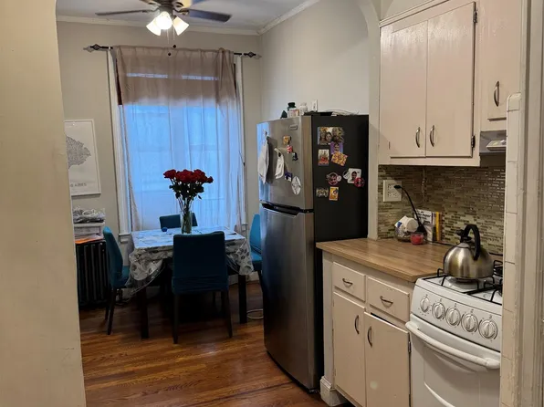 2922 Barnes Avenue #6L, Bronx, NY 10467