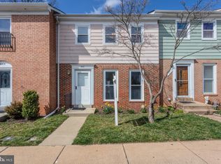 8412 Piney Point Ct, Manassas, VA 20110
