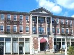 354 N Main St APT 206, Andover, MA 01810