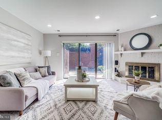 2113 N Monroe St #4, Arlington, VA 22207