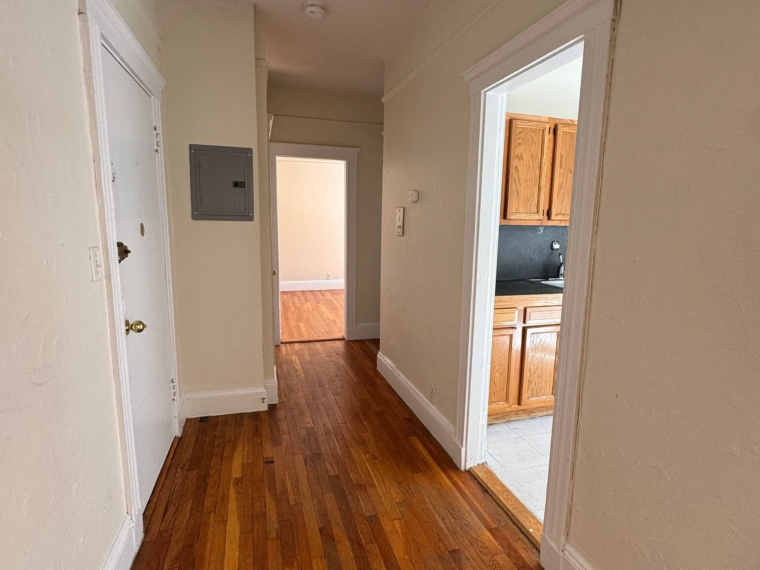 1 bed, $2,275 — Photo 2