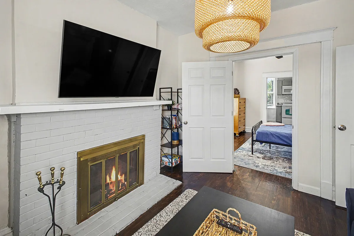 Building Photo - 3231 Gravois Ave #2F
