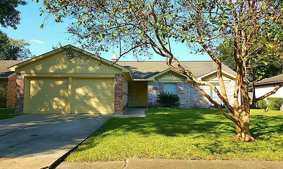 1st image of 13726 Ella Lee Ln