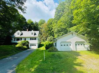 15 High St, Orleans, VT 05860