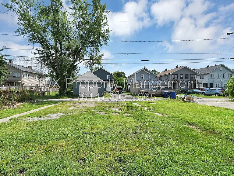 1311 E 24th Ave — Photo 23