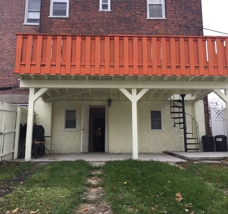 2nd image of 67 Arnold St