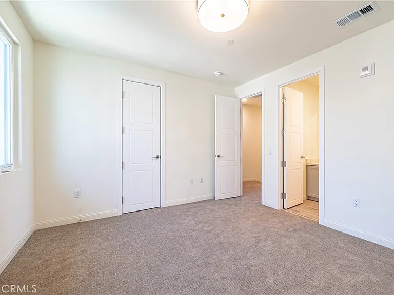 130 N New Ave #6 — Photo 19