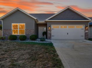 3645 Meadow View Dr, Kokomo, IN 46902