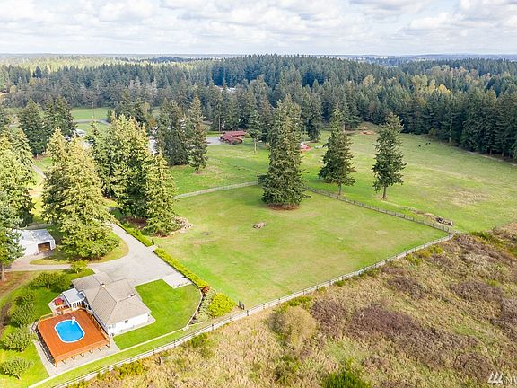 5th image of 35522 78th Avenue Ct S