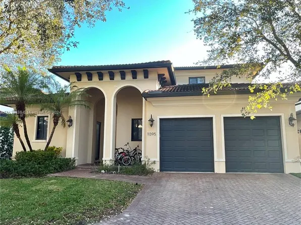 11395 Smathers Cir, Pinecrest, FL 33156