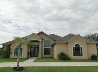 1304 Costa Del Sol Dr, Brownsville, TX 78520