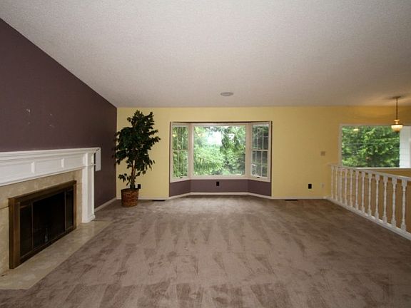 4th image of 780 Highwood Dr SW