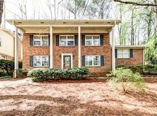 2711 Spicer Ln, Decatur, GA 30033