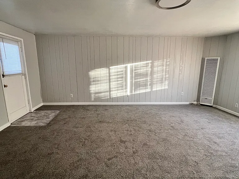 Living Area 2