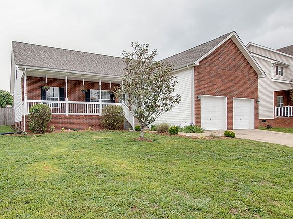 2nd image of 1405 Carmack Ln