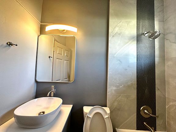 5th image of 13261 Lillian Hwy #15