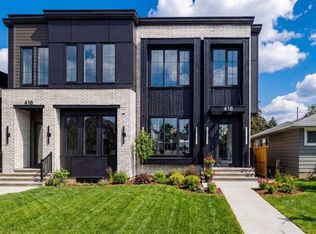 418 W 36th St SW, Calgary, AB T3C1P8