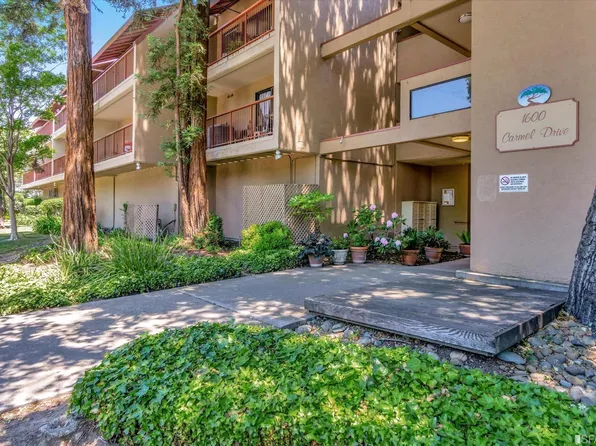 1600 Carmel Dr APT 25, Walnut Creek, CA 94596
