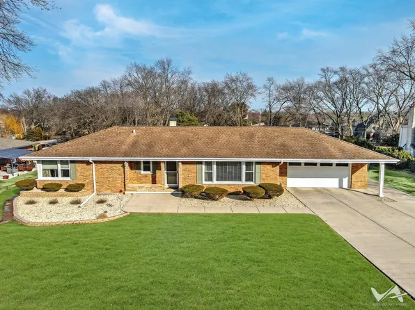 6N337 Linden Ave, Medinah, IL 60157