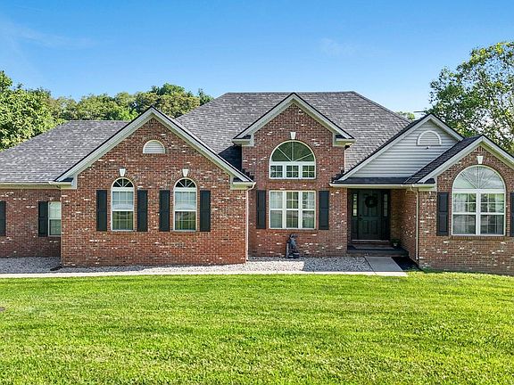2nd image of 104 Eagle Bend Dr