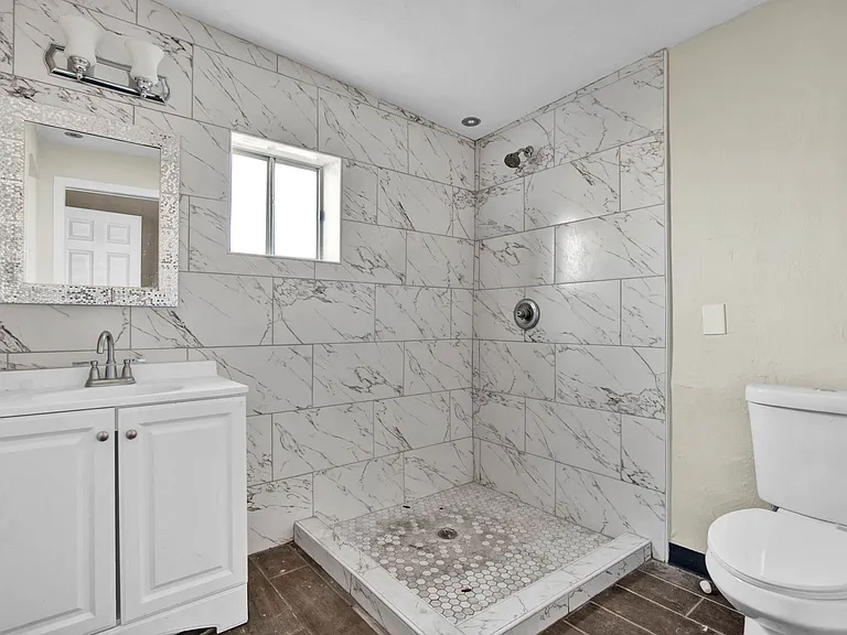 3816 Findley Ave — Photo 10