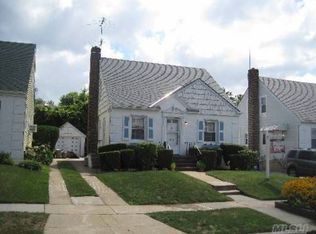 4615 196th Pl, Flushing, NY 11358