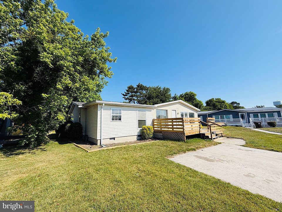 1st image of 37 Anchor Way Dr