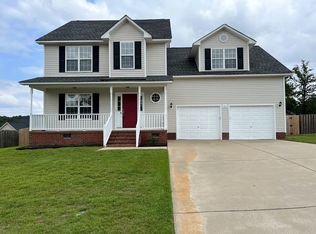 1508 Thoroughbred Trl, Parkton, NC 28371
