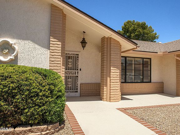 2nd image of 13926 W Jaguar Dr