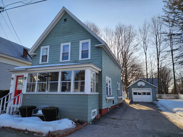15 Reynolds Avenue, Livermore Falls, ME 04254