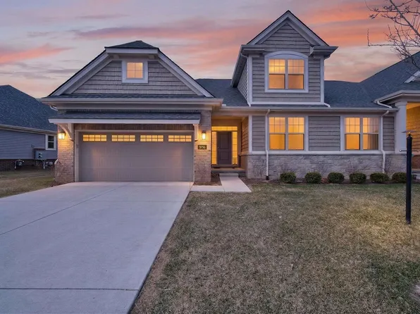 3736 Chatham Pl #6, Brighton, MI 48114