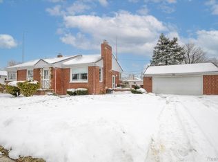 4225 Custer Ave, Flint, MI 48507