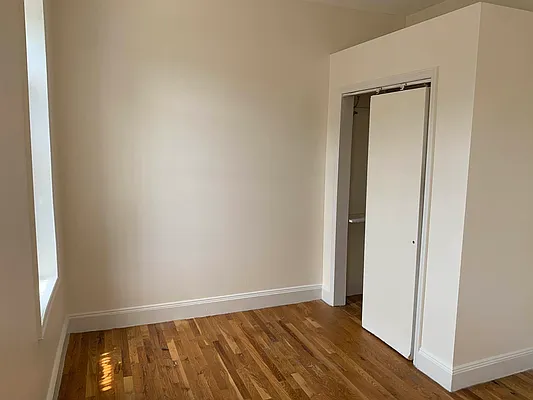 Rented by Yup Realty LLC | media 35