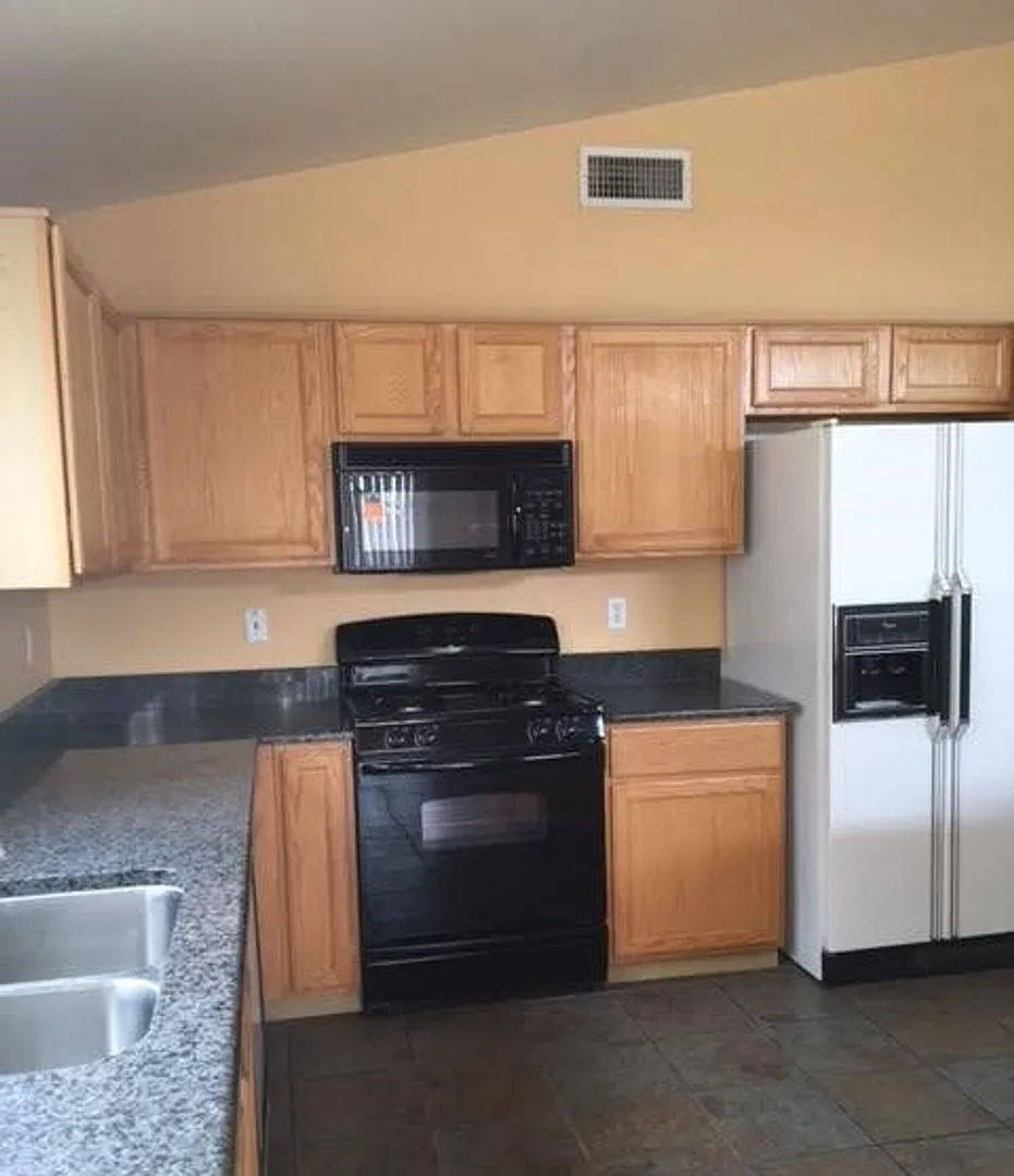 Discover Modern Comfort at 7078 W. Hunnington Drive — Photo 2