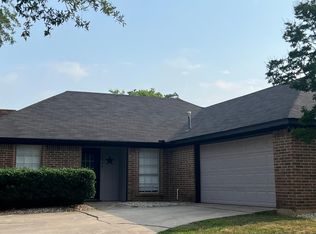 2014 Willowwood St, Denton, TX 76205