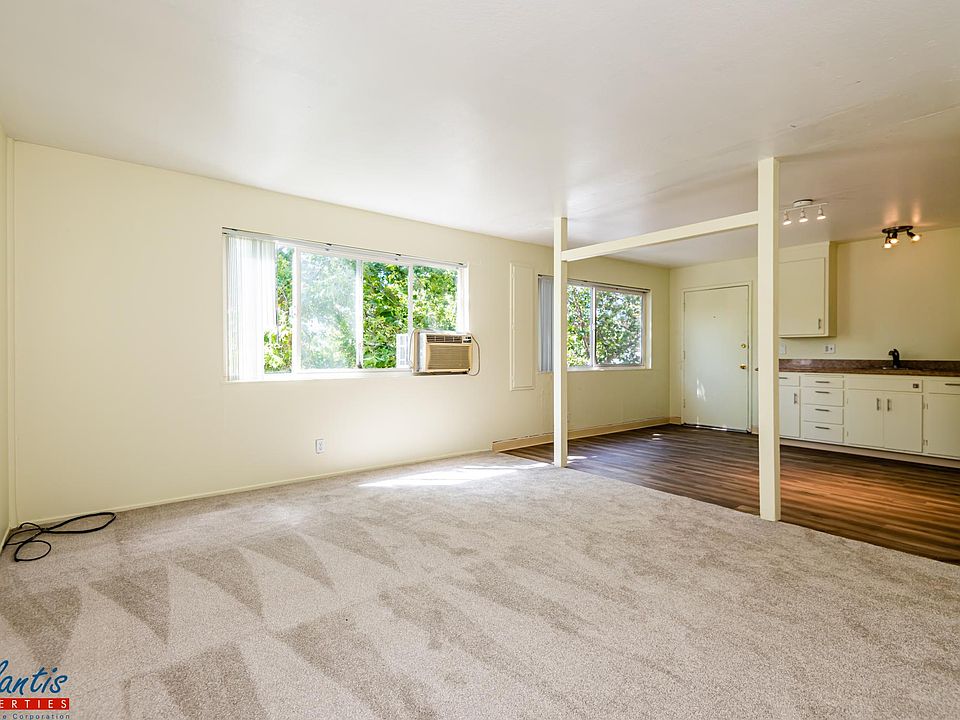 1st image of 399 S 12th St APT 4