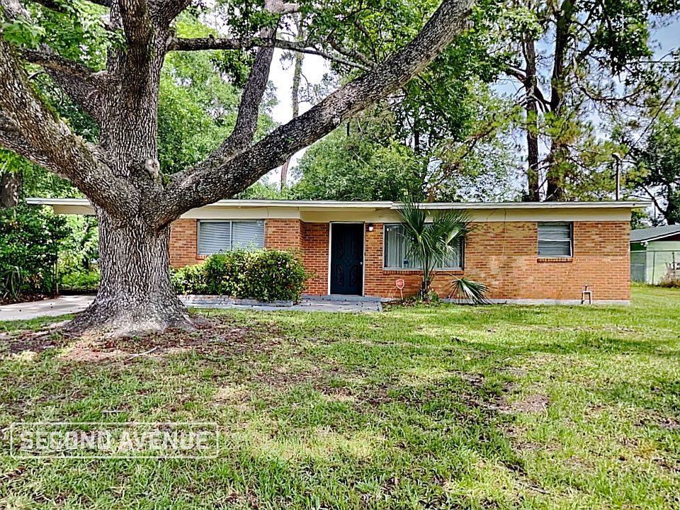 1st image of 2125 Palmdale St