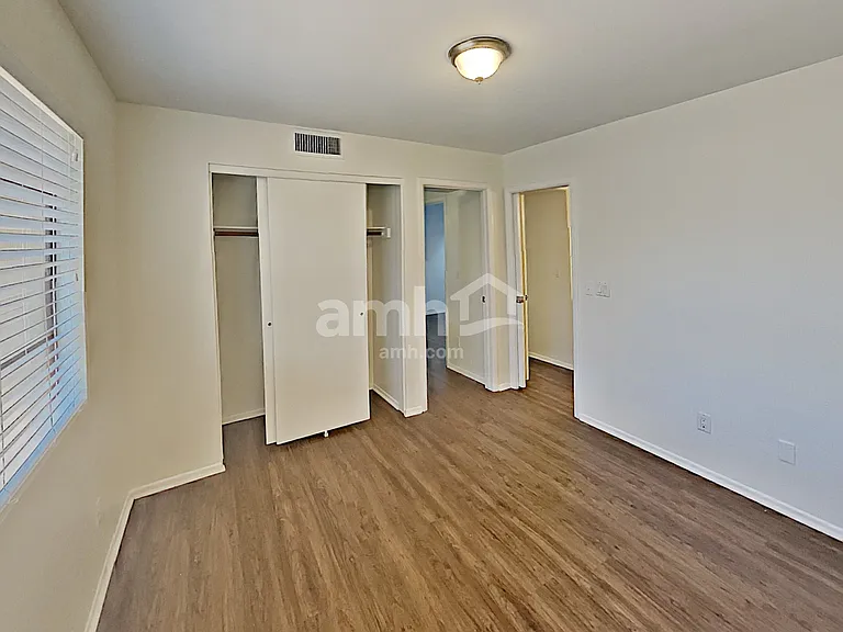 1345 N Brittany Ln — Photo 14