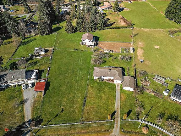 2nd image of 1175 Rolmar Cres