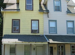 1014 Pine St, Darby, PA 19023